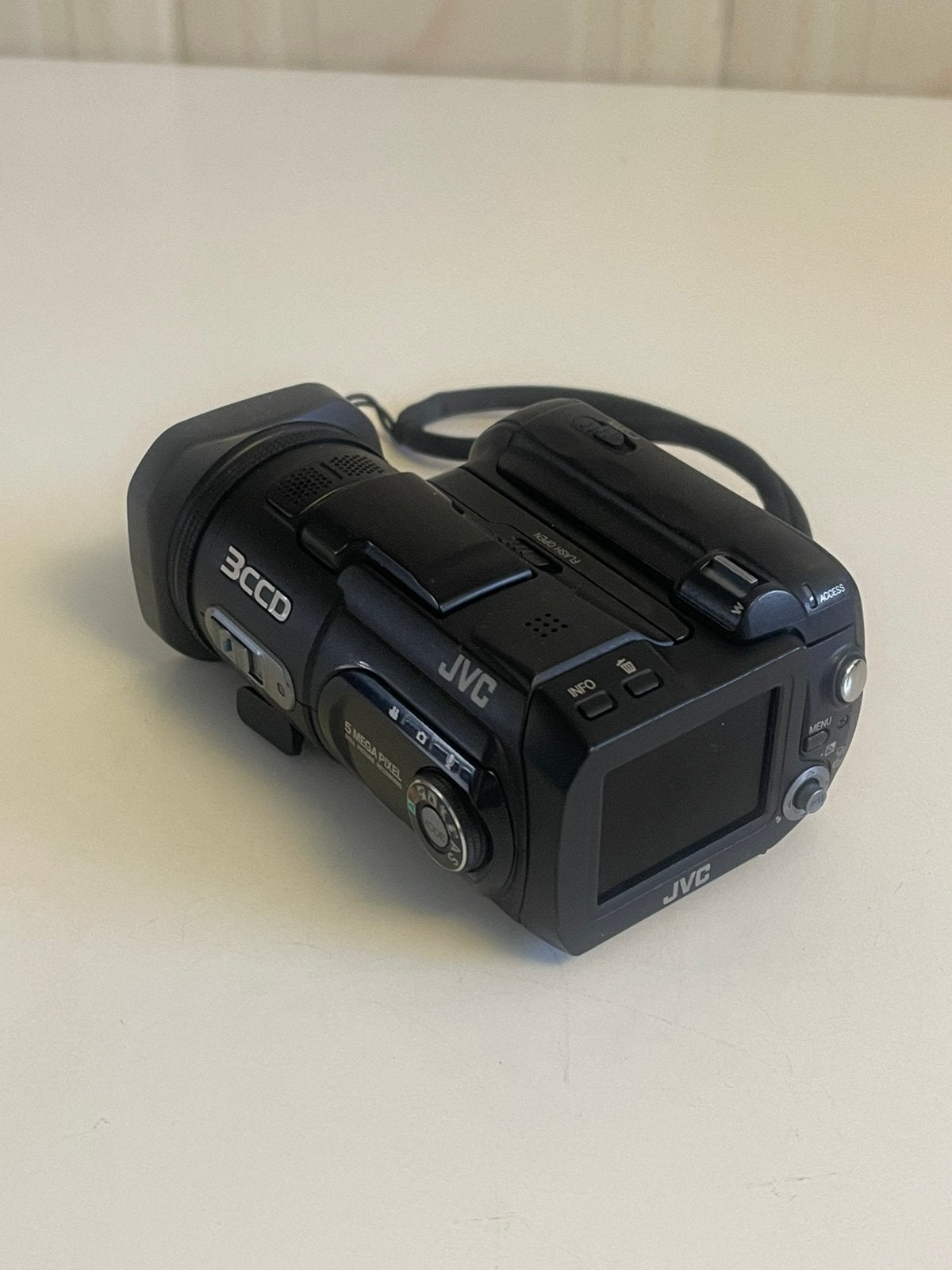 JVC GZ-MC500, Ophalen of Verzenden, Zo goed als nieuw, Overige merken