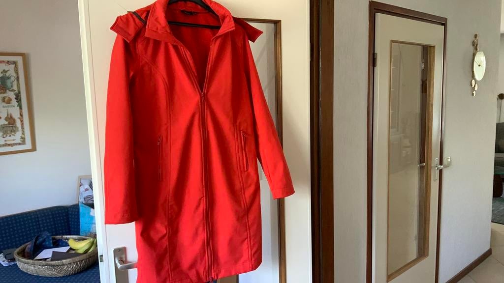 Rode  dames softshell jas maat 42, Ophalen of Verzenden, Zo goed als nieuw, Rood