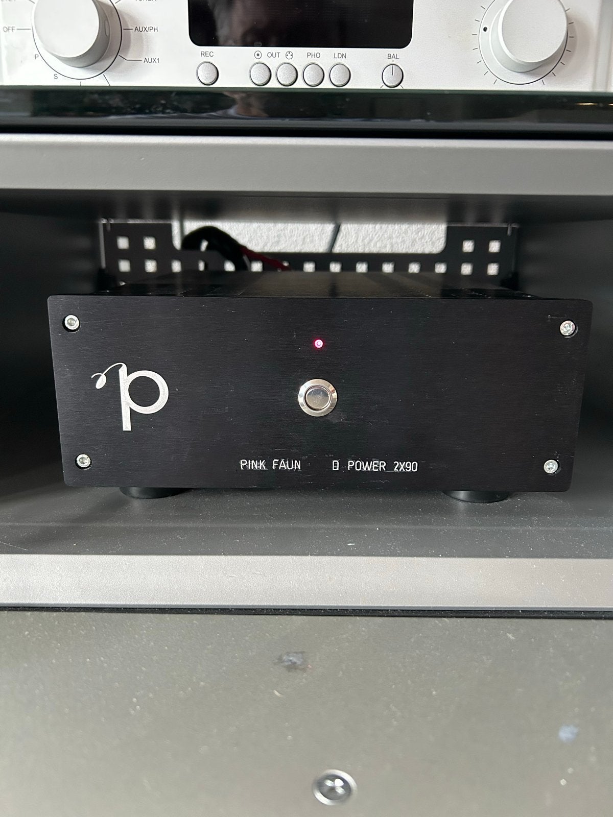 Pink Faun D-Power 2x90 Eindversterker, Overige merken, Ophalen of Verzenden, Zo goed als nieuw, 60 tot 120 watt