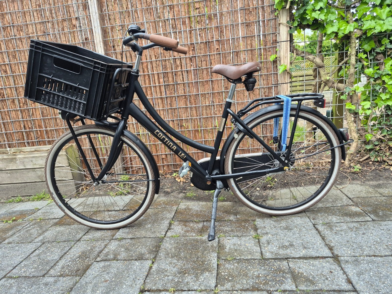 Cortina U4 Transportfiets, Fietsen en Brommers, Fietsen | Dames | Damesfietsen, Terugtraprem, Versnellingen, Zo goed als nieuw