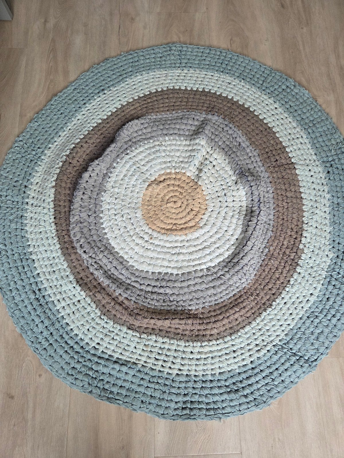 Vloerkleed kinderkamer Oyoy D130 cm, Rond, Ophalen of Verzenden, Zo goed als nieuw, 100 tot 150 cm