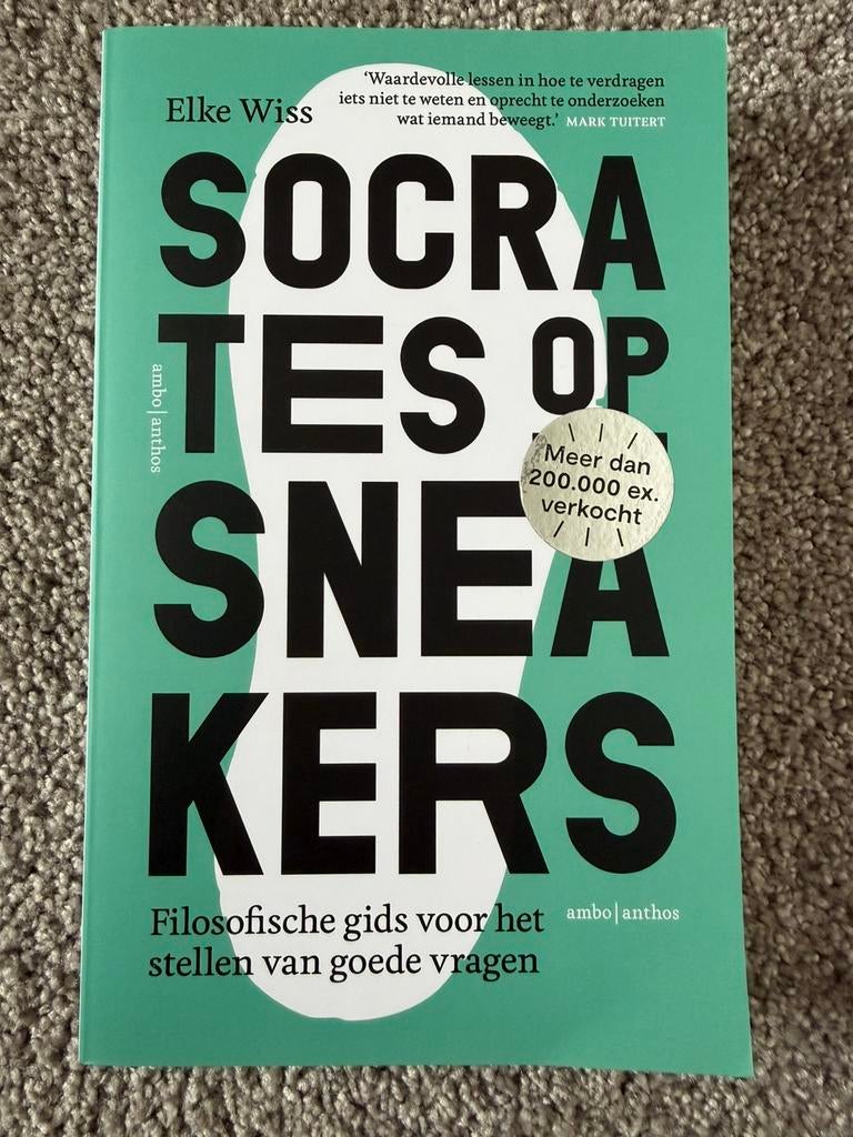 Socrates op sneakers - Elke Wiss, Boeken, Verzenden, Zo goed als nieuw