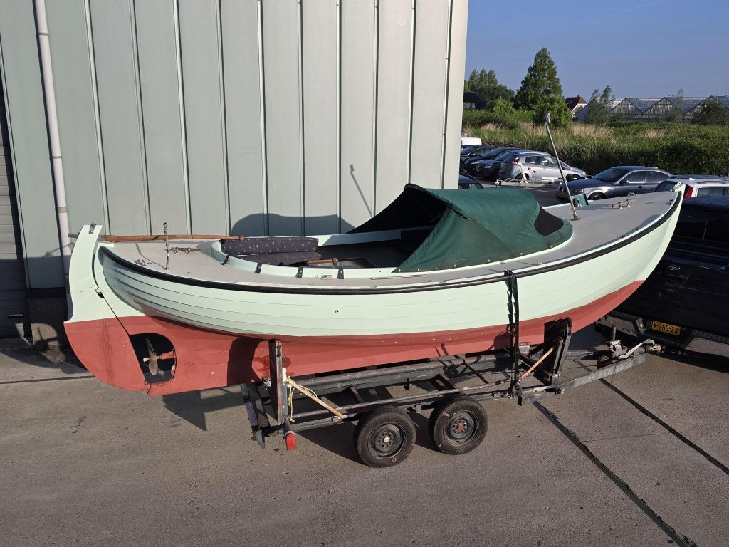 Saga 600 met zgan 3 cilinder Sole