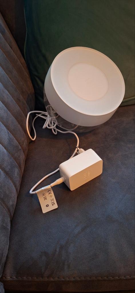 Philips Hue Iris tafellamp - Wit (Zo goed als nieuw), Ophalen