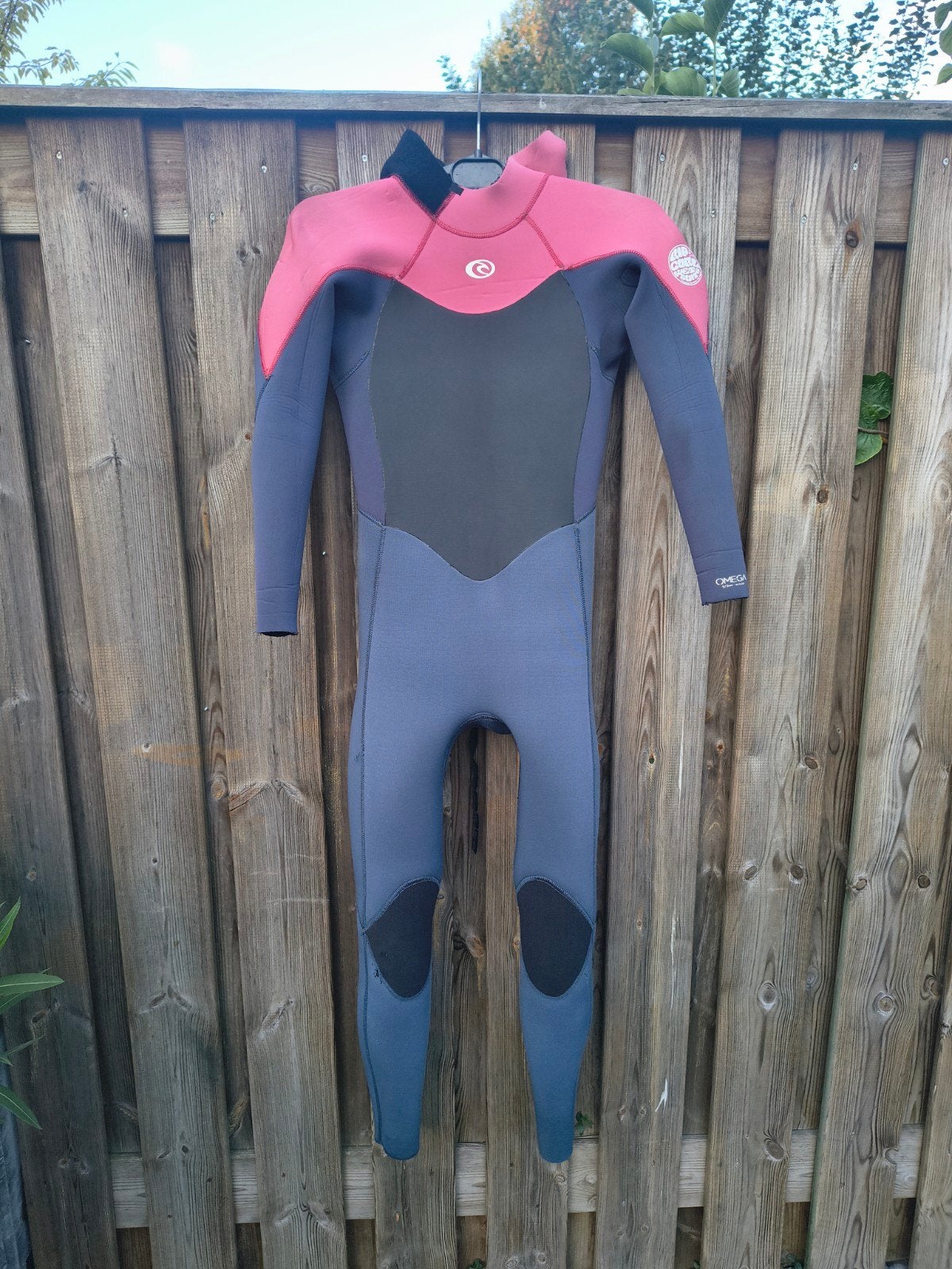 Rip Curl Omega Wetsuit Maat S - Beschadigd, Watersport en Boten, Ophalen of Verzenden, Gebruikt, Dame, Wetsuit