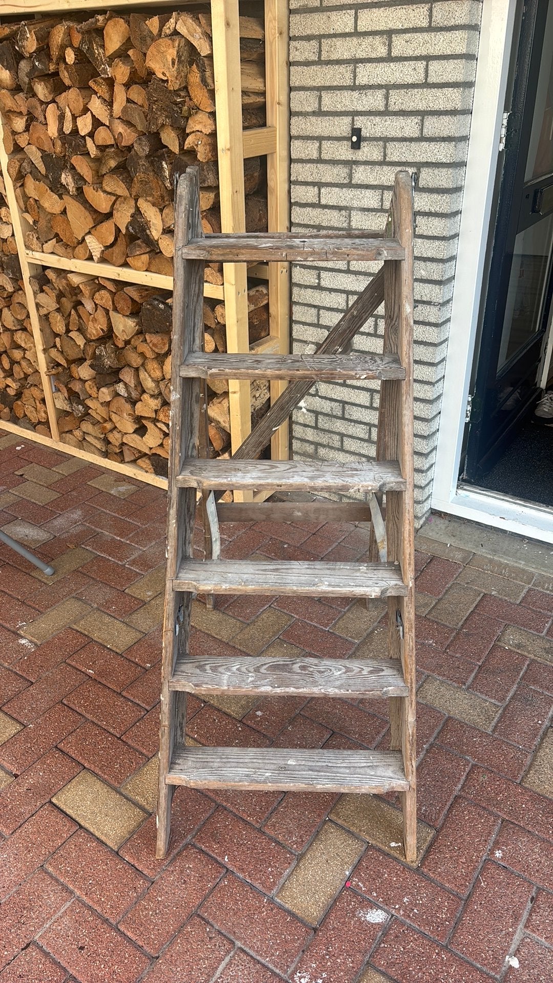 Leuk schilderstrapje, Doe-het-zelf en Verbouw, Ladders en Trappen, Ophalen, Zo goed als nieuw, Minder dan 2 meter