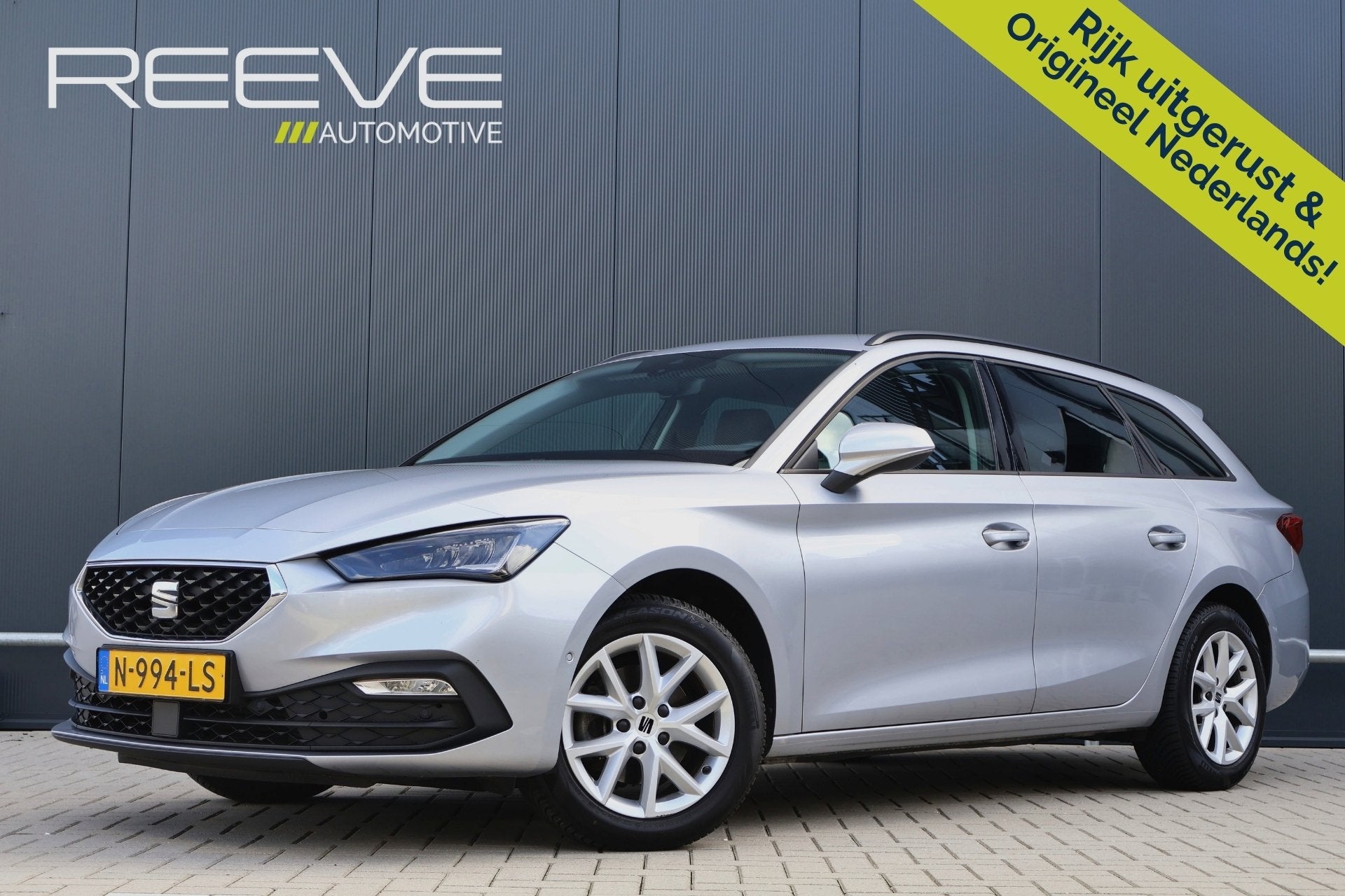 SEAT Leon Sportstourer 1.0 TSI Style Business Intense | Wegk, Auto's, Stof, Gebruikt, Met garantie (alle), Leon