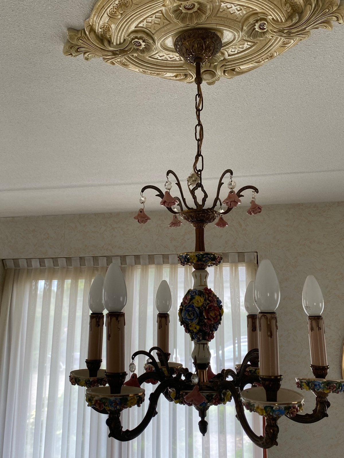 Prachtige murano kroonluchter met bloemdecoratie, Huis en Inrichting, Lampen | Hanglampen, Ophalen of Verzenden, Gebruikt, Overige materialen