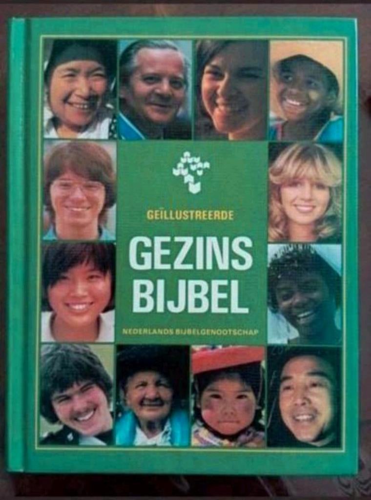 Gezinsbijbel, Ophalen of Verzenden, Zo goed als nieuw