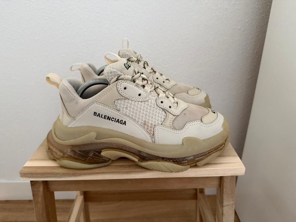 Balenciaga Triple S clear sole (beige?, Ophalen, Overige kleuren, Sneakers of Gympen, Gedragen