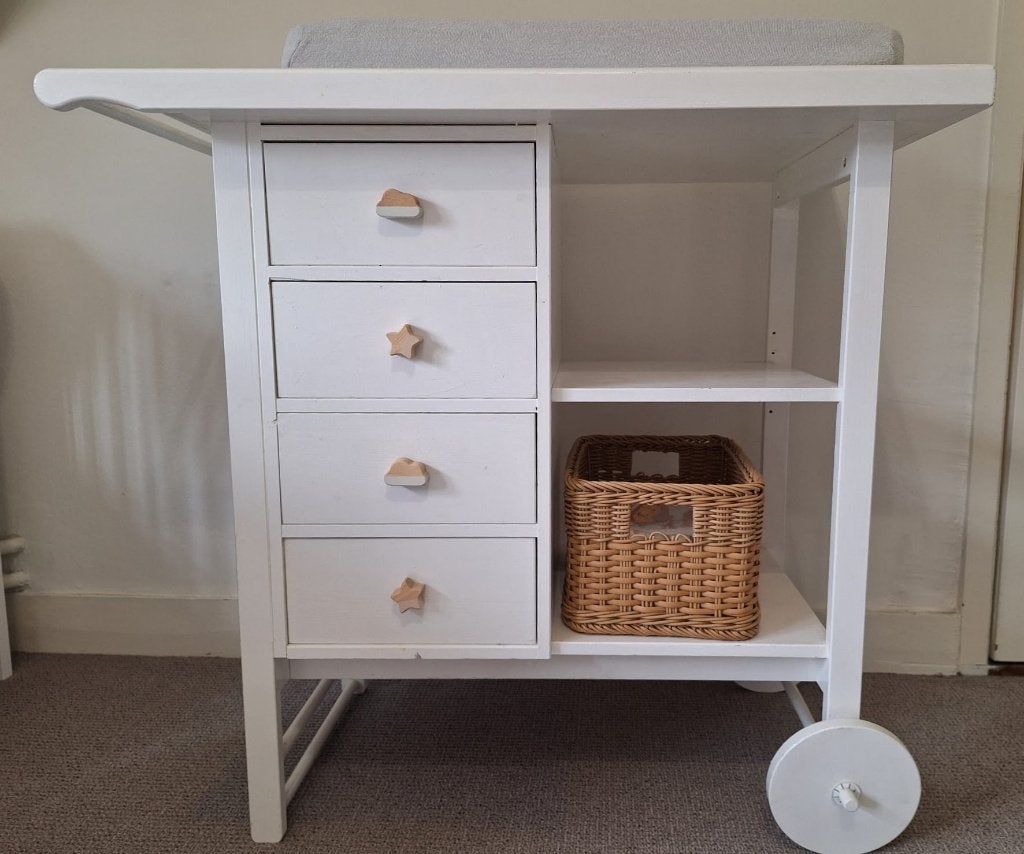 Witte Commode op wieltjes, Ophalen, Gebruikt, 50 tot 70 cm, 75 tot 100 cm