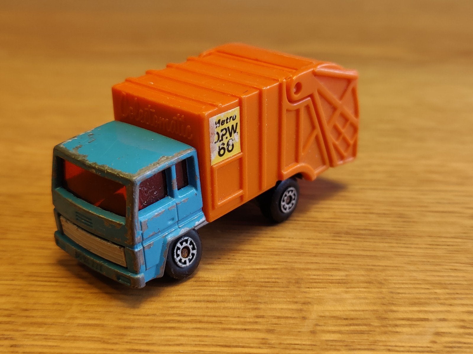 Matchbox Refuse Truck Vuilniswagen BLAUW, Ophalen of Verzenden, Zo goed als nieuw, Bus of Vrachtwagen