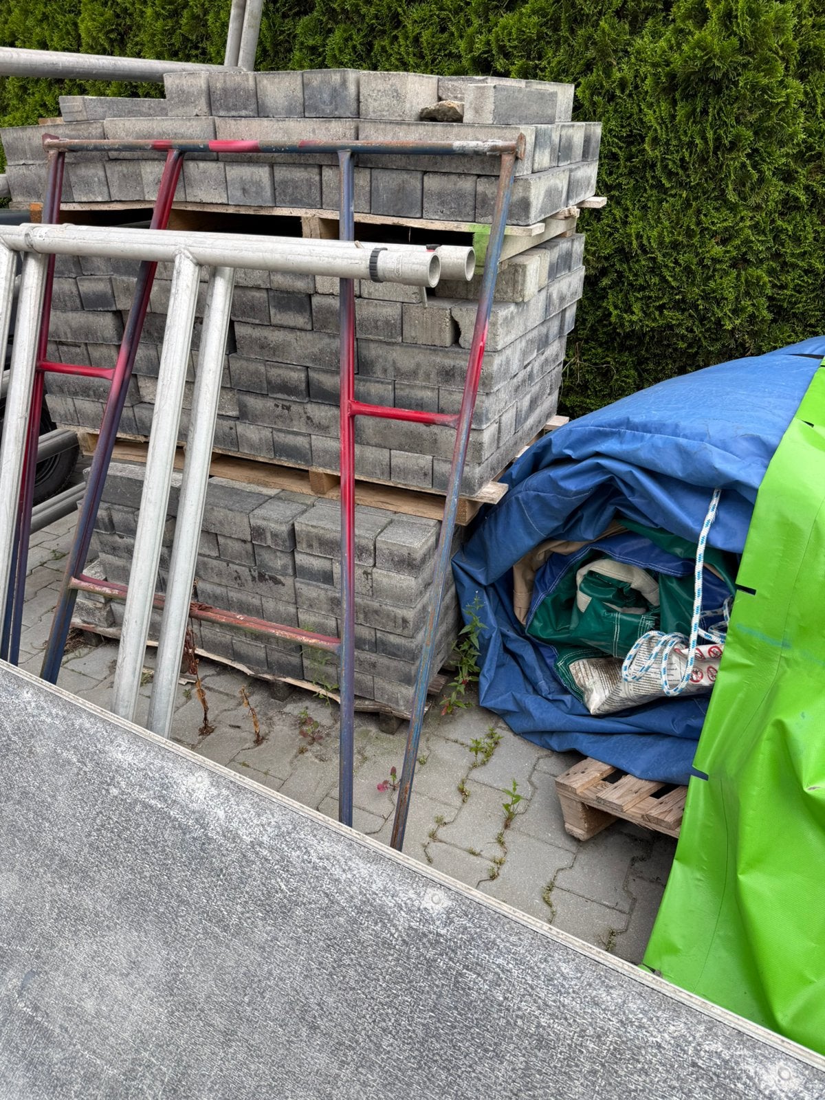 Partijtje jongebruikte sier klinkers, Tuin en Terras, Ophalen, Zo goed als nieuw, Beton, Klinkers