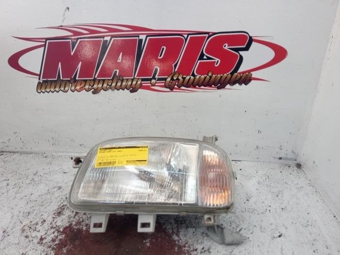 Koplamp links van een Nissan Micra, Auto-onderdelen, Verlichting, Gebruikt, -, -, Ophalen of Verzenden