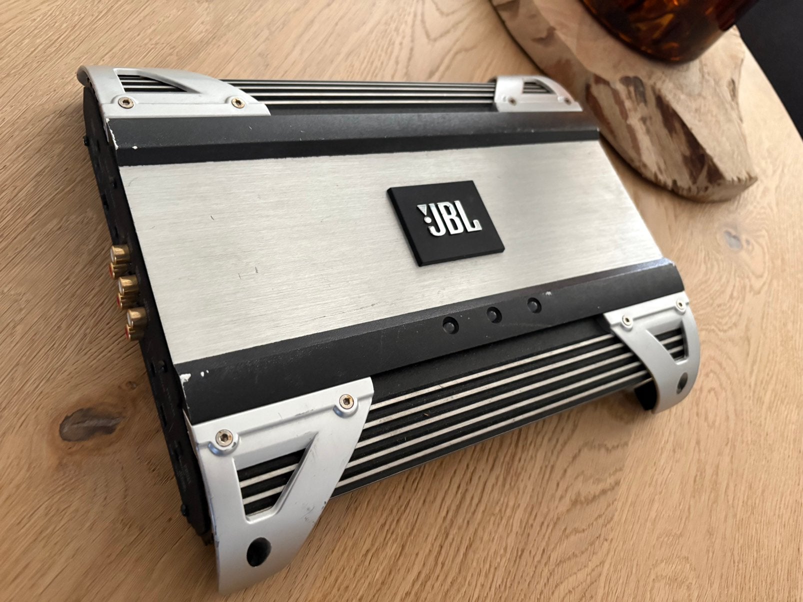 Versterker jbl  cs300.1, Ophalen of Verzenden, Zo goed als nieuw, 120 watt of meer, Marantz