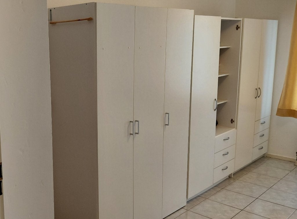kasten, Huis en Inrichting, Kasten | Kledingkasten, Ophalen, 50 tot 100 cm, Zo goed als nieuw, 150 tot 200 cm