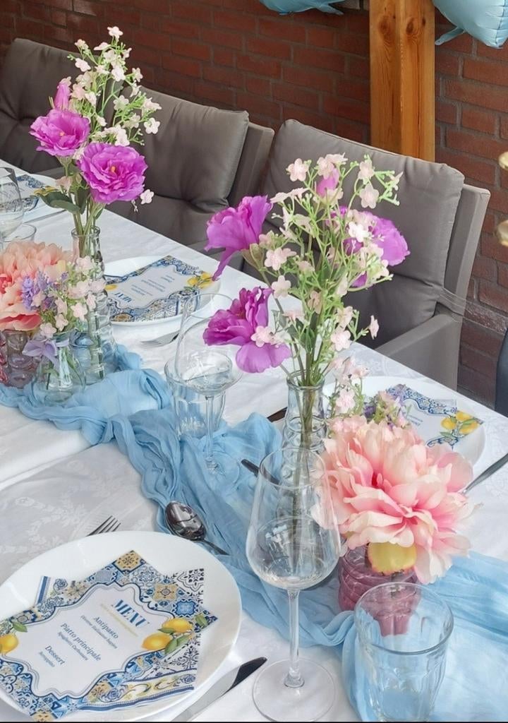 Vaasjes met kunstbloemen set van 3 x 6 - Feestdecoratie, Hobby en Vrije tijd, Feestartikelen, Ophalen, Zo goed als nieuw