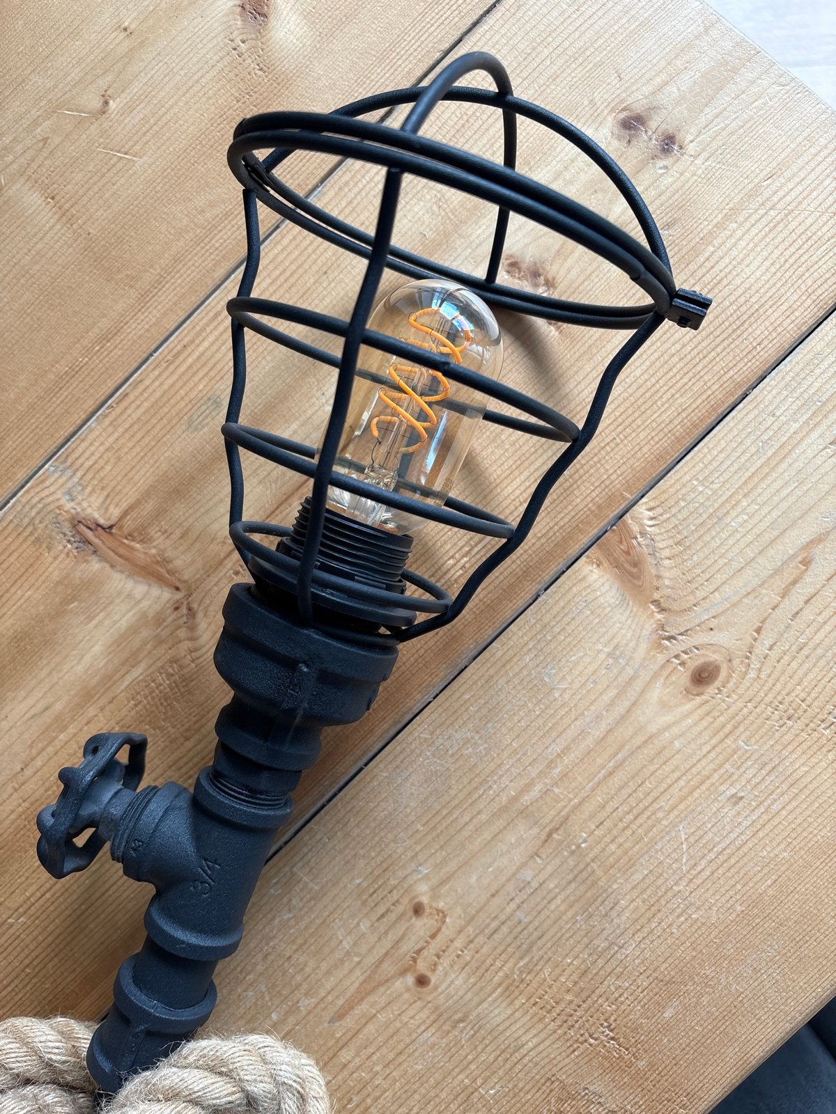 Industriële hanglamp, Ophalen of Verzenden, Zo goed als nieuw, Metaal, E27 (groot)