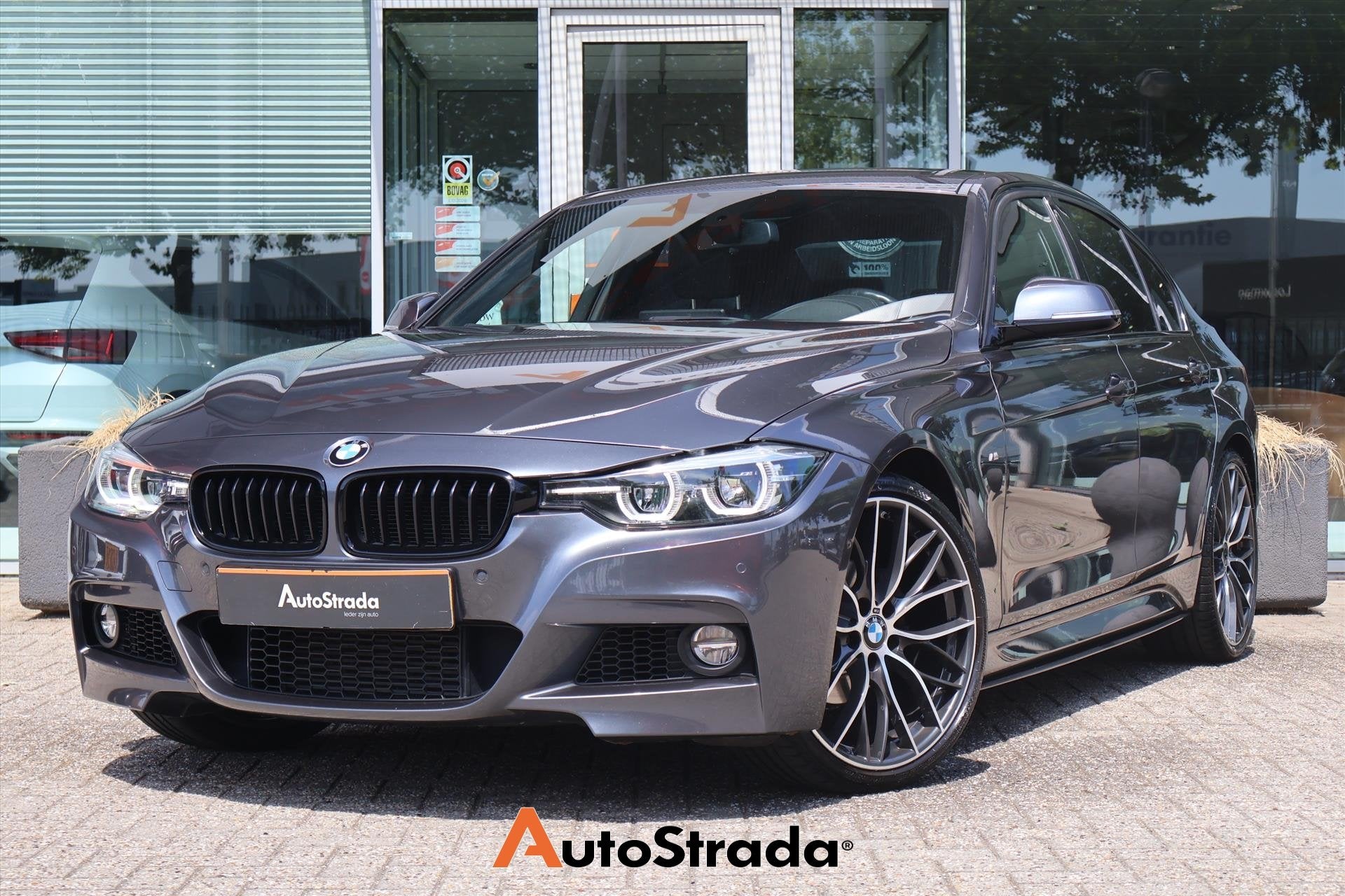 BMW 3-Serie (f30) 318i M-Sport | Cruise | Camera | Climate |, 136 pk, Gebruikt, 3 cilinders, Sedan