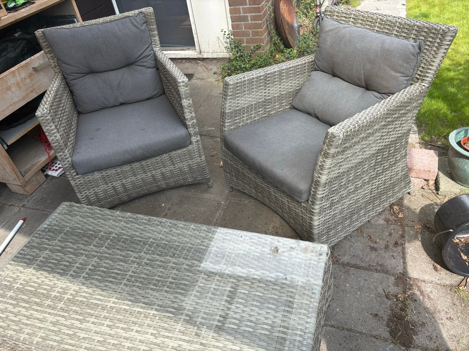 Gratis loungeset met tafel en twee stoelen, Gebruikt, Bijzettafel, Loungeset, Wicker