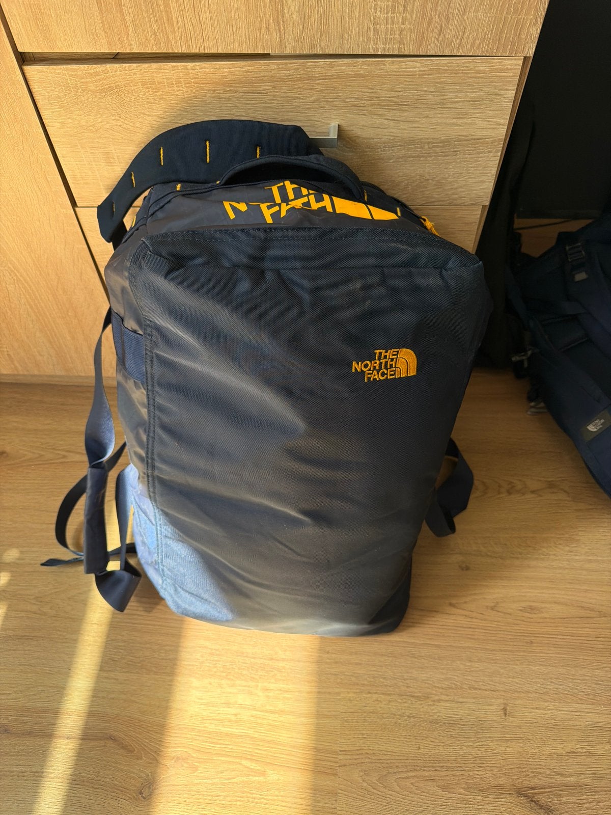 The North Face Base Camp Voyager 42L Reistas/Rugzak, 40 cm of meer, Zo goed als nieuw, Waterdicht, Ophalen