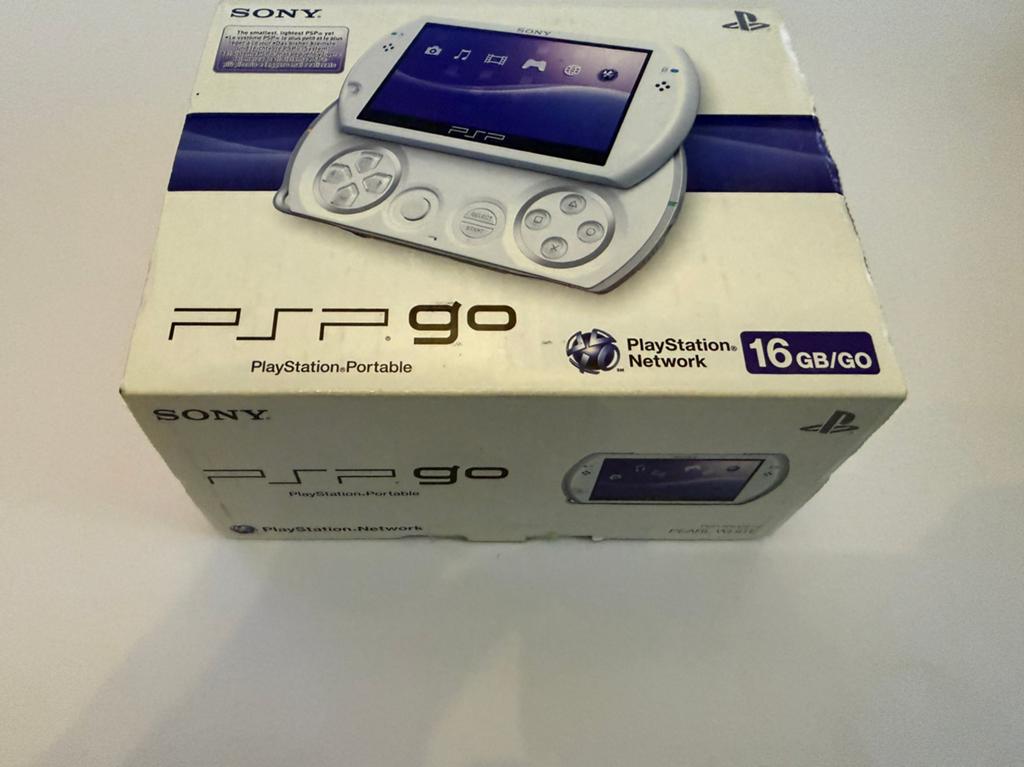 Sony PSP Go | Pearl White 16GB  Set, Spelcomputers en Games, Spelcomputers | Sony PSP, Verzenden, Wit, Sony, Zo goed als nieuw