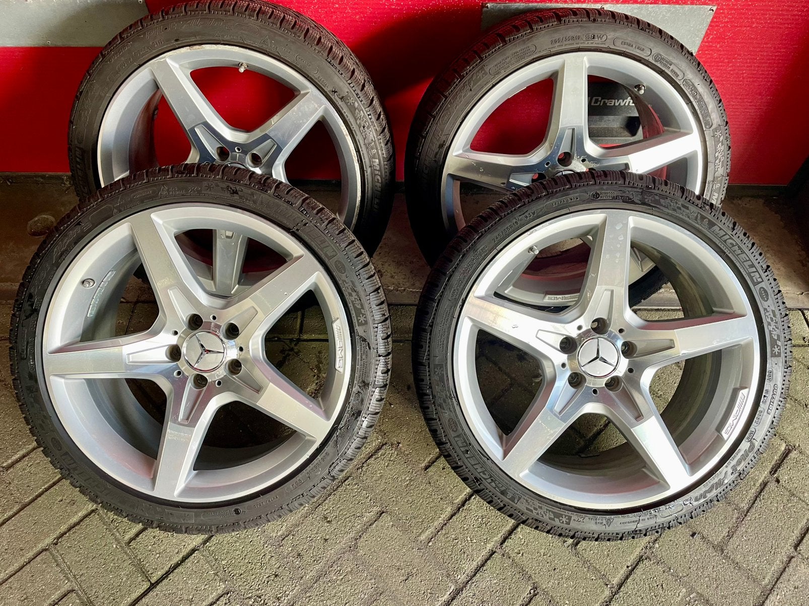 Wielset Mercedes AMG 19 inch BREEDSET NETJES!!, 19 inch, Gebruikt, 265 mm, Banden en Velgen