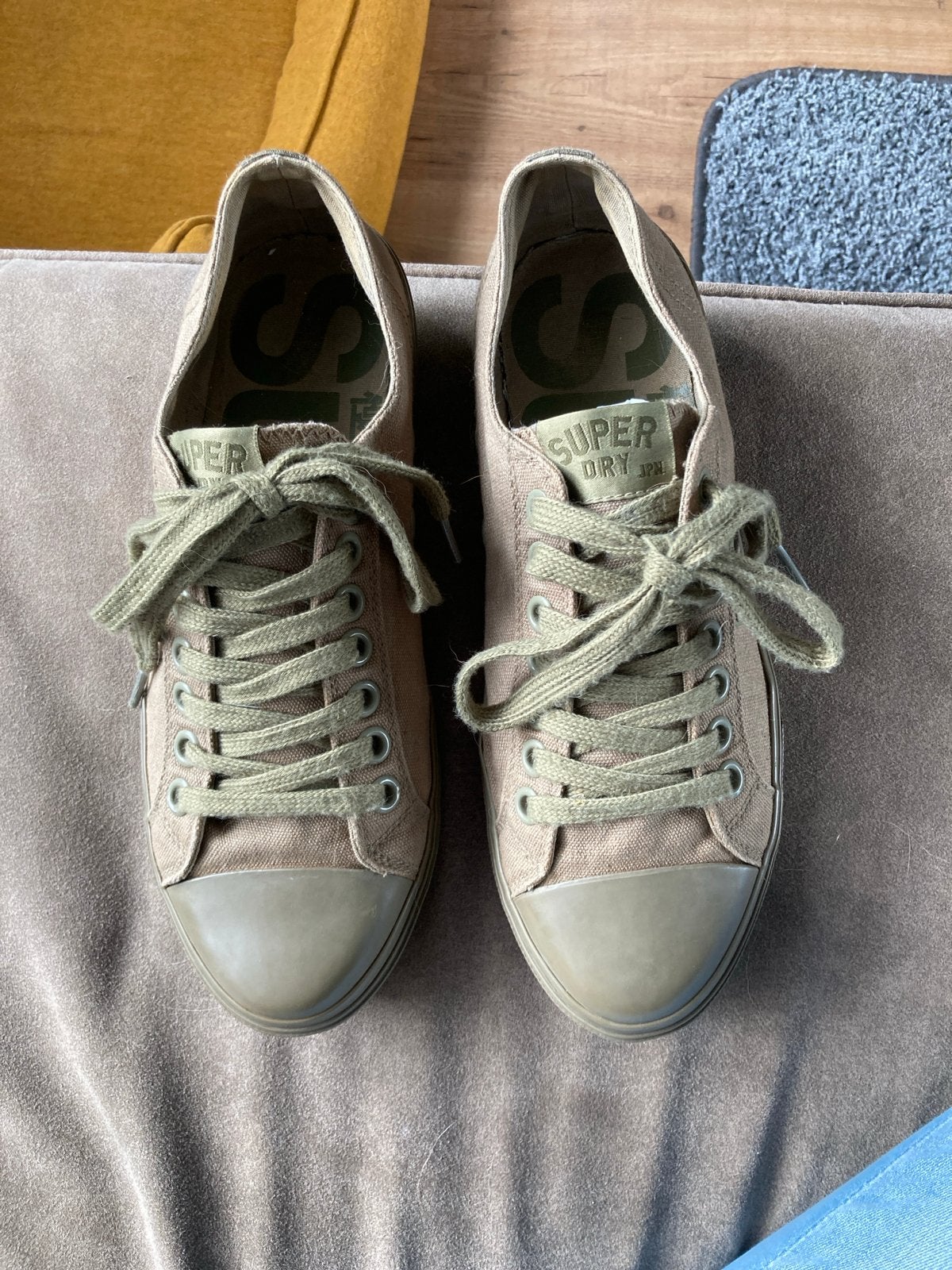 Superdry sneakers maat 42, Ophalen of Verzenden, Gedragen, Overige kleuren, Sneakers of Gympen