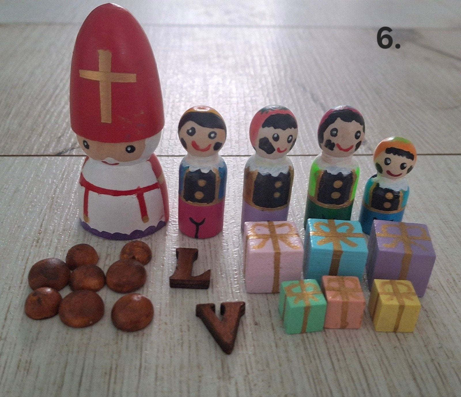 Houten pegdolls Sint met pietjes en accessoires, Ophalen of Verzenden, Nieuw