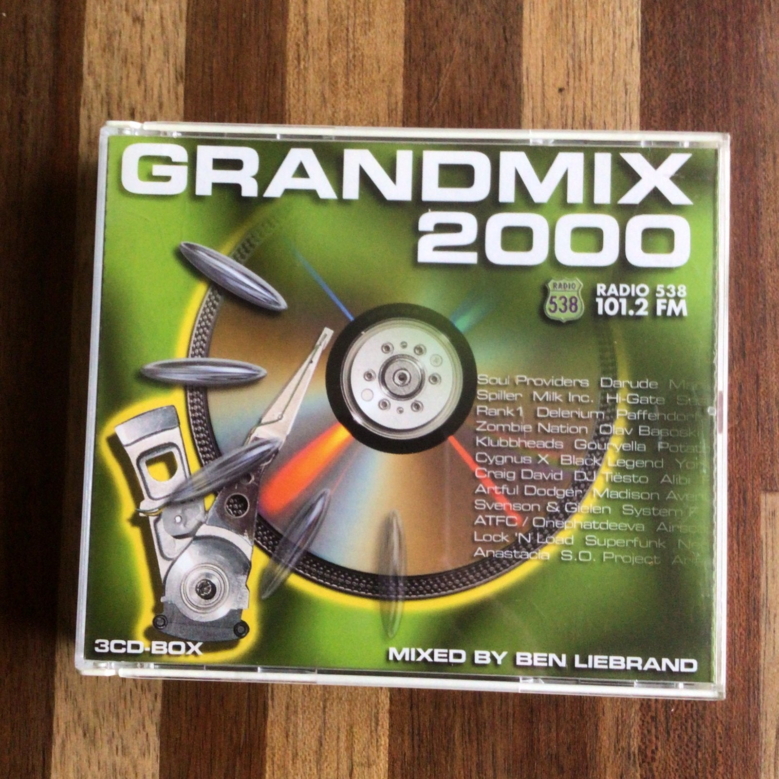 Grandmix 2000 - 3 cd-box, Cd's en Dvd's, Ophalen of Verzenden, Zo goed als nieuw