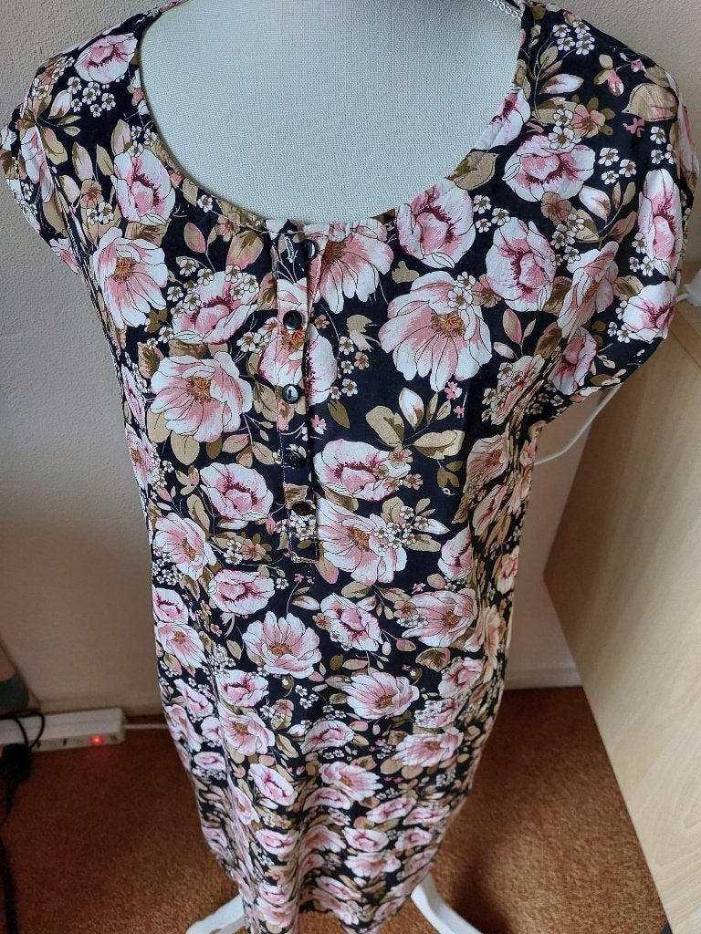 NIEUWE jurk van MICHA mt 40/42, Kleding | Dames, Maat 38/40 (M), Meerkleurig, Nieuw, Ophalen of Verzenden