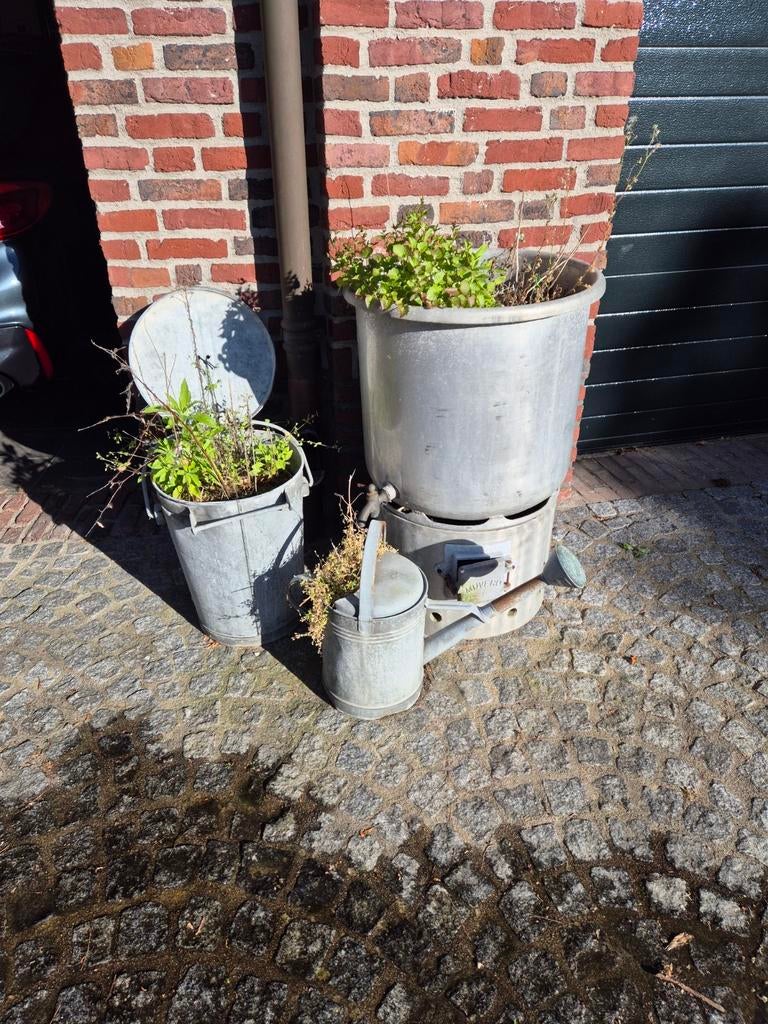 Decoratieve bloembakken, Tuin en Terras, Ophalen, Gebruikt, Rond, Minder dan 30 cm