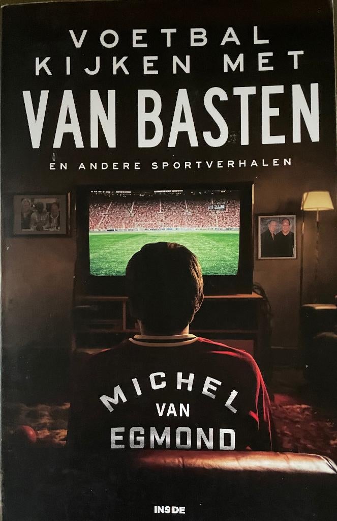 voetbal kijken met van Basten 2.50 euro, Ophalen of Verzenden, Gelezen, Balsport