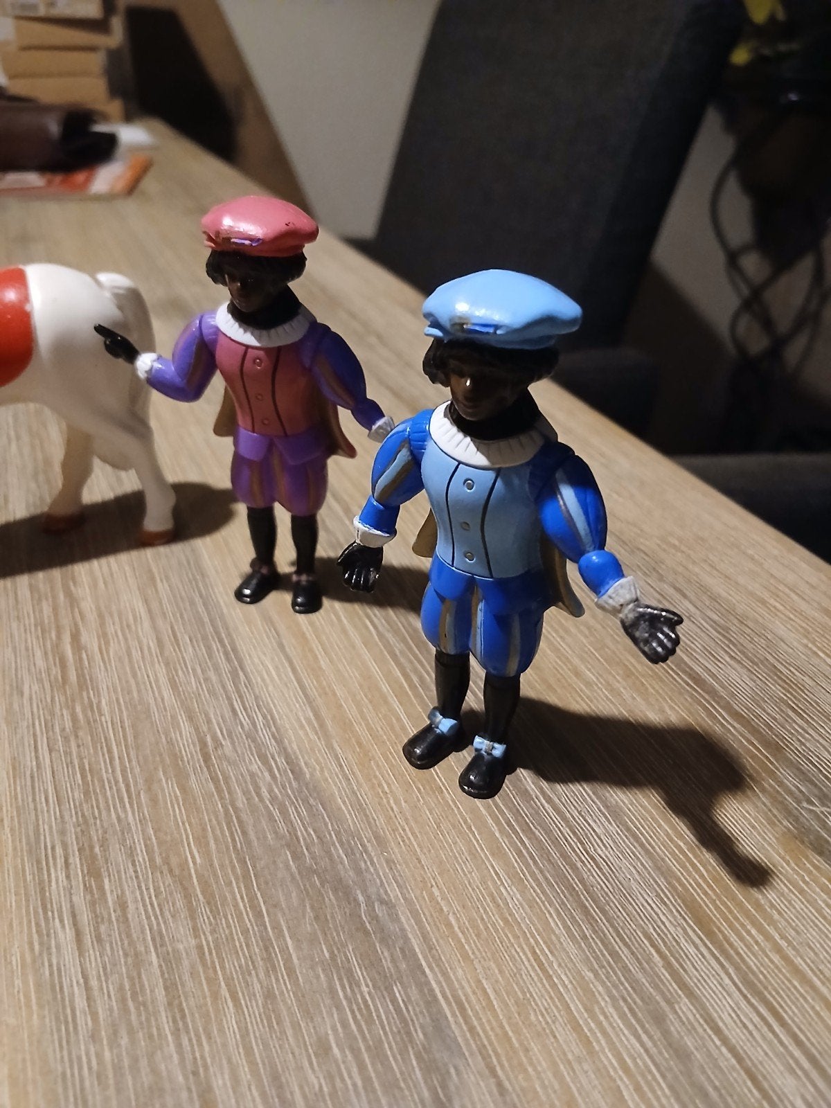 Sinterklaas,paard en piet figuren hoogte 11 cm zgan poppetje, Diversen, Ophalen of Verzenden