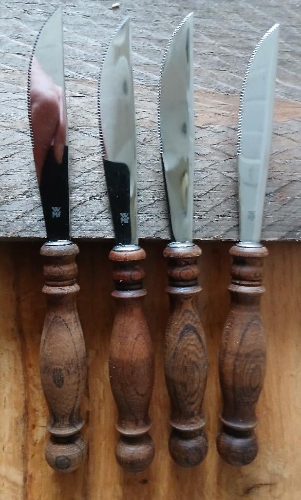 Set van 4 WMF botermesjes met houten handvat, Ophalen of Verzenden, Zo goed als nieuw, Hout