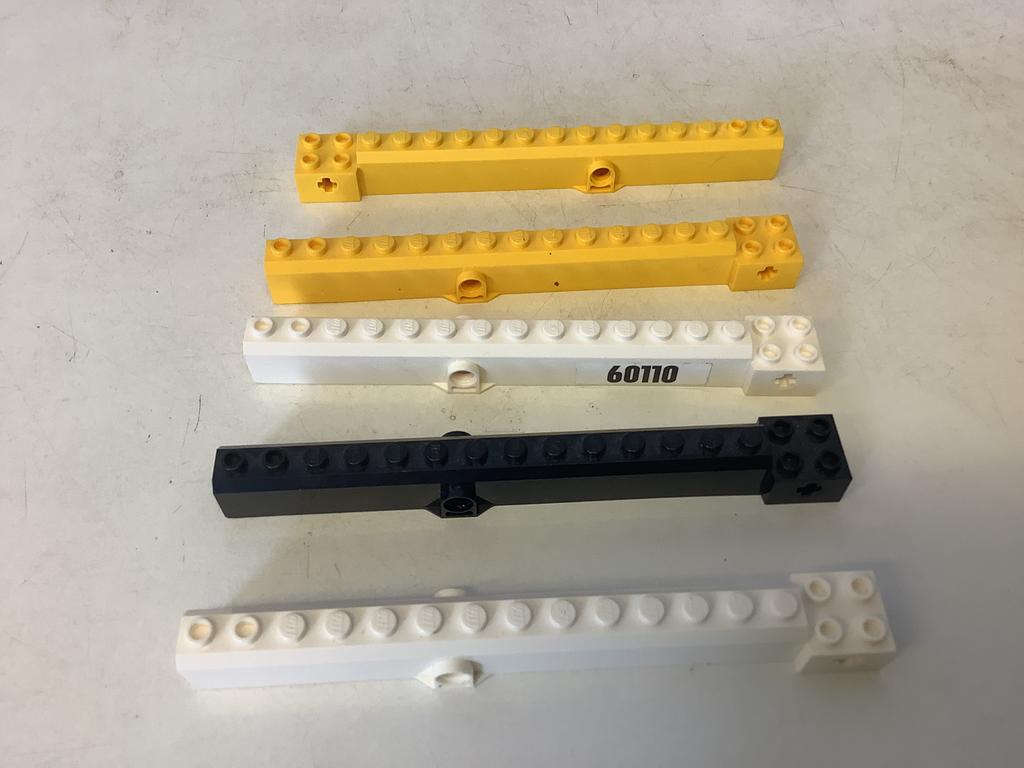 Lego kraanarm buitenkant breed met pen opening in midden (4), Ophalen of Verzenden, Gebruikt, Losse stenen, Lego