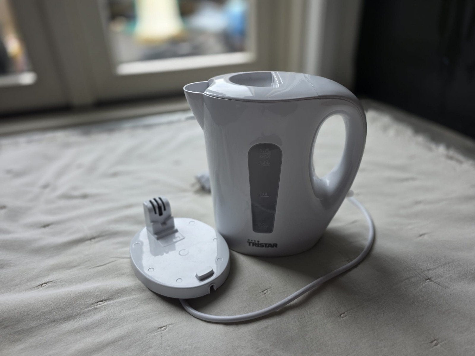 Tristar waterkoker - Wit - 1.0L, Minder dan 1 liter, Ophalen of Verzenden, Zo goed als nieuw, Draadloos