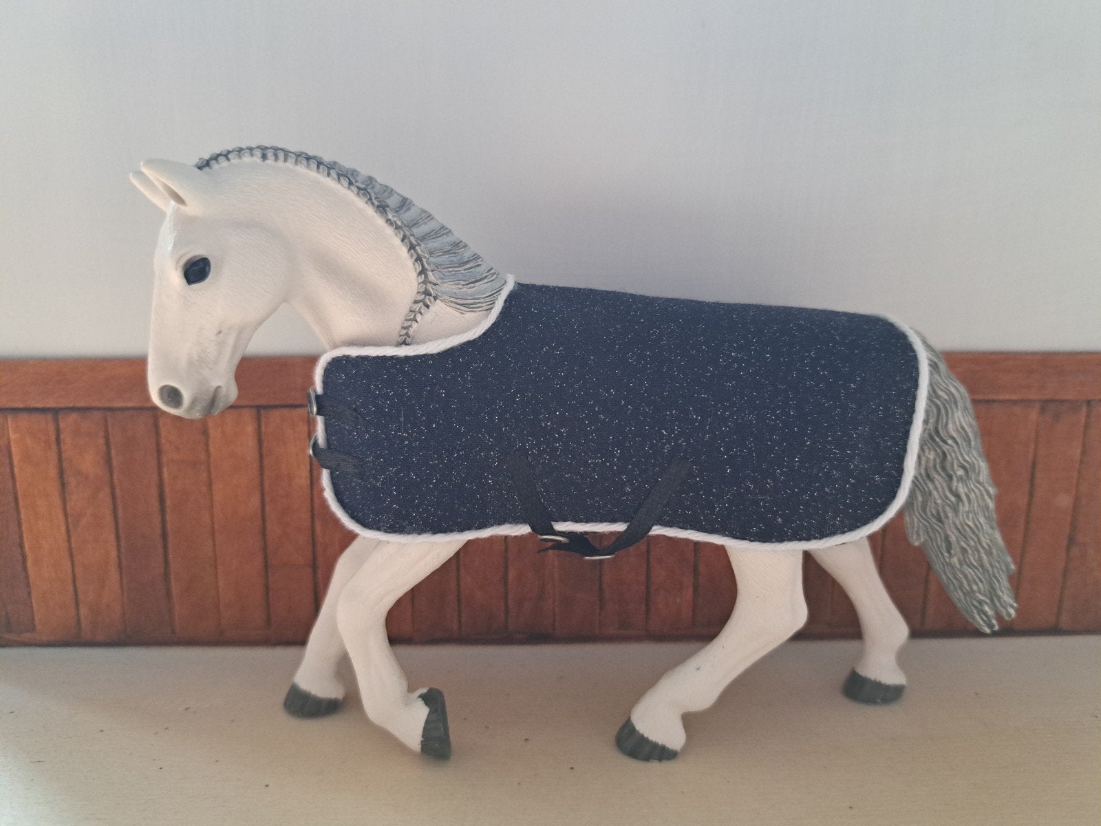 schleich deken blauw glitter, Verzamelen, Ophalen of Verzenden, Zo goed als nieuw, Paard, Beeldje of Figuurtje