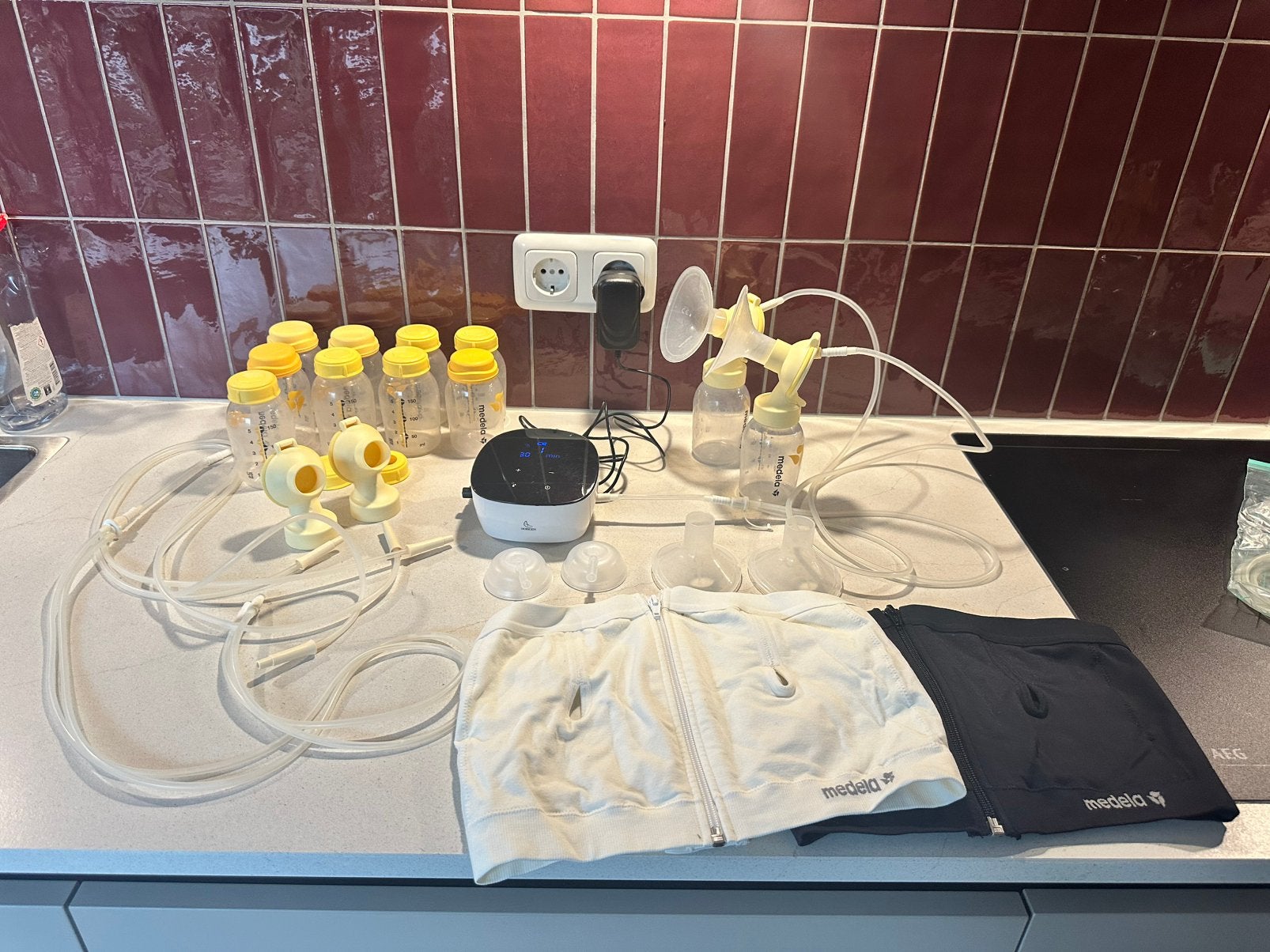 Horigen grace electric breast pump en toebehoren, Kinderen en Baby's, Babyvoeding en Toebehoren, Ophalen, Zo goed als nieuw, Borstkolf