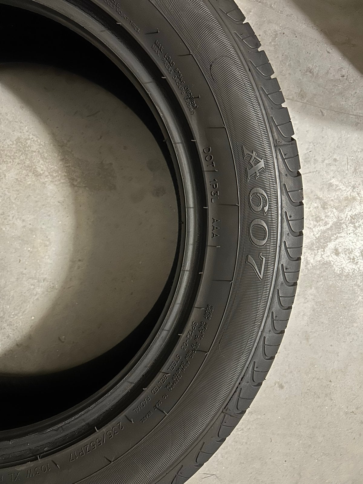 4x Aplus A607 Zomerbanden 235/55ZR17 103W XL, Ophalen, Gebruikt, 17 inch, 235 mm