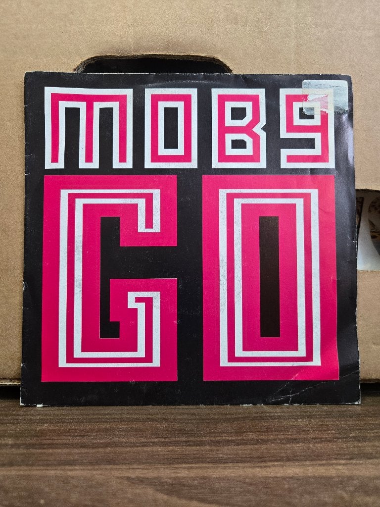 Moby - Go, 7 inch, Ophalen of Verzenden, Zo goed als nieuw, Beschermende buitenhoes