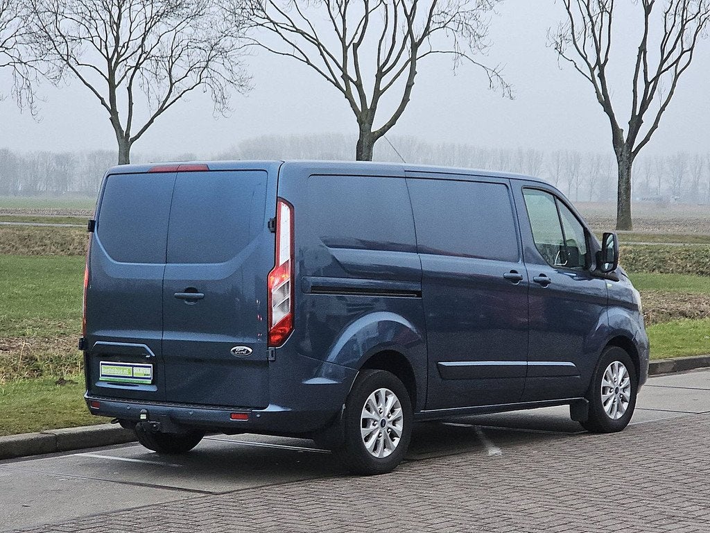 FORD TRANSIT CUSTOM 2.0 l1h1 navi camera ac!, Euro 6, 4 cilinders, Blauw, Stoelverwarming