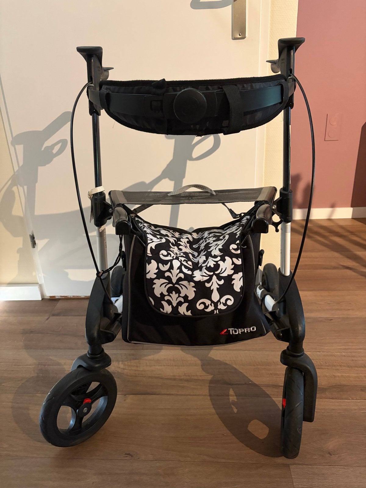 Rollator, Ophalen