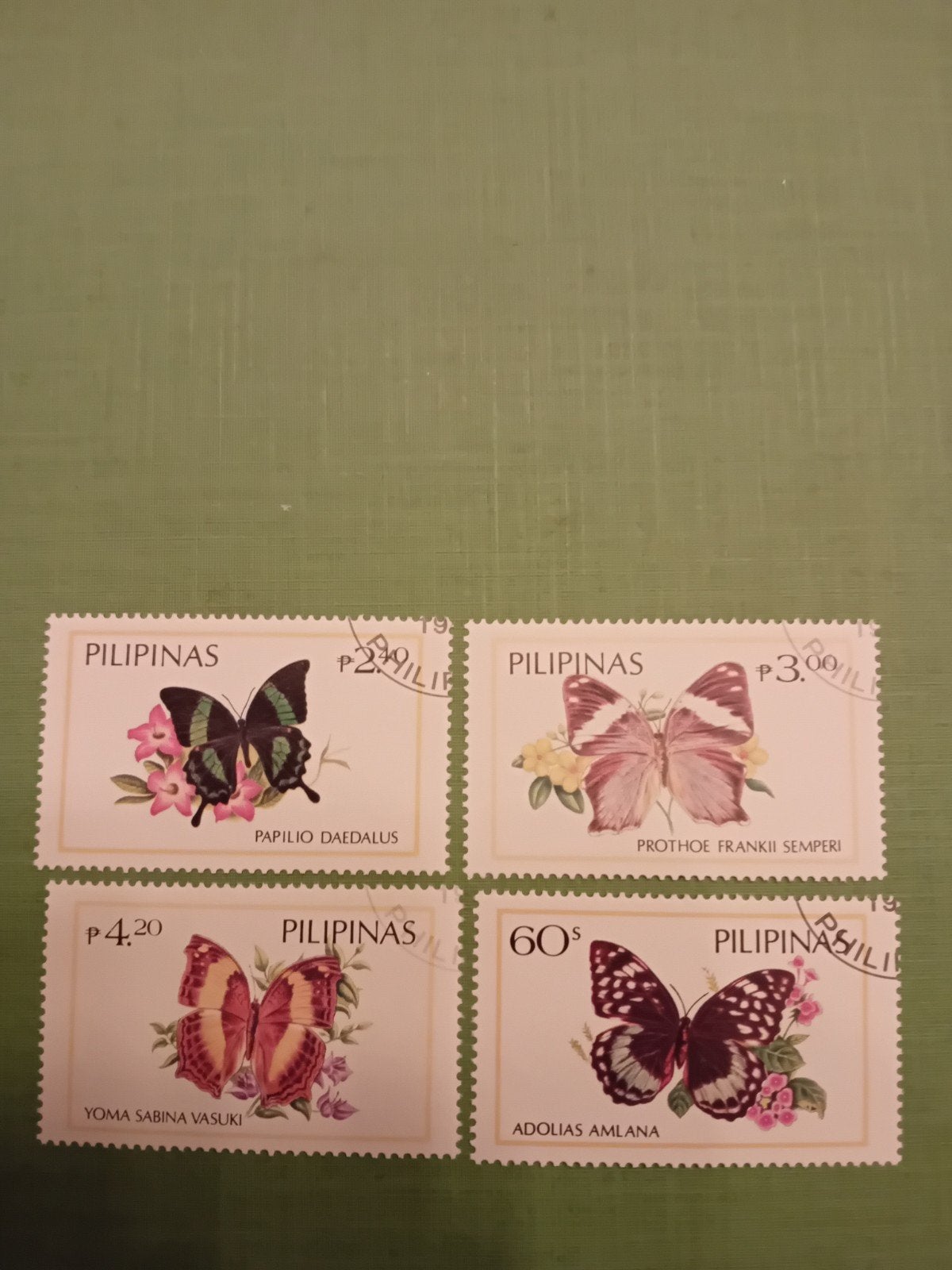 Filipijnse postzegels met vlinders - 4 stuks, Ophalen of Verzenden, Gestempeld
