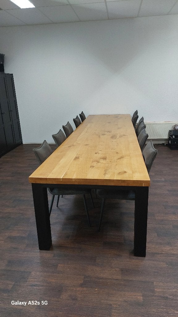 Eettafel 4 meter lang met 12 stoelen, Huis en Inrichting, Ophalen, Gebruikt, 100 tot 150 cm, 200 cm of meer