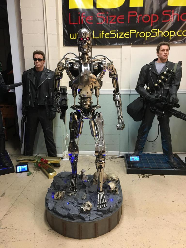 Gezocht Sideshow Terminator T-800 First Version Endoskeleton, Ophalen, Zo goed als nieuw