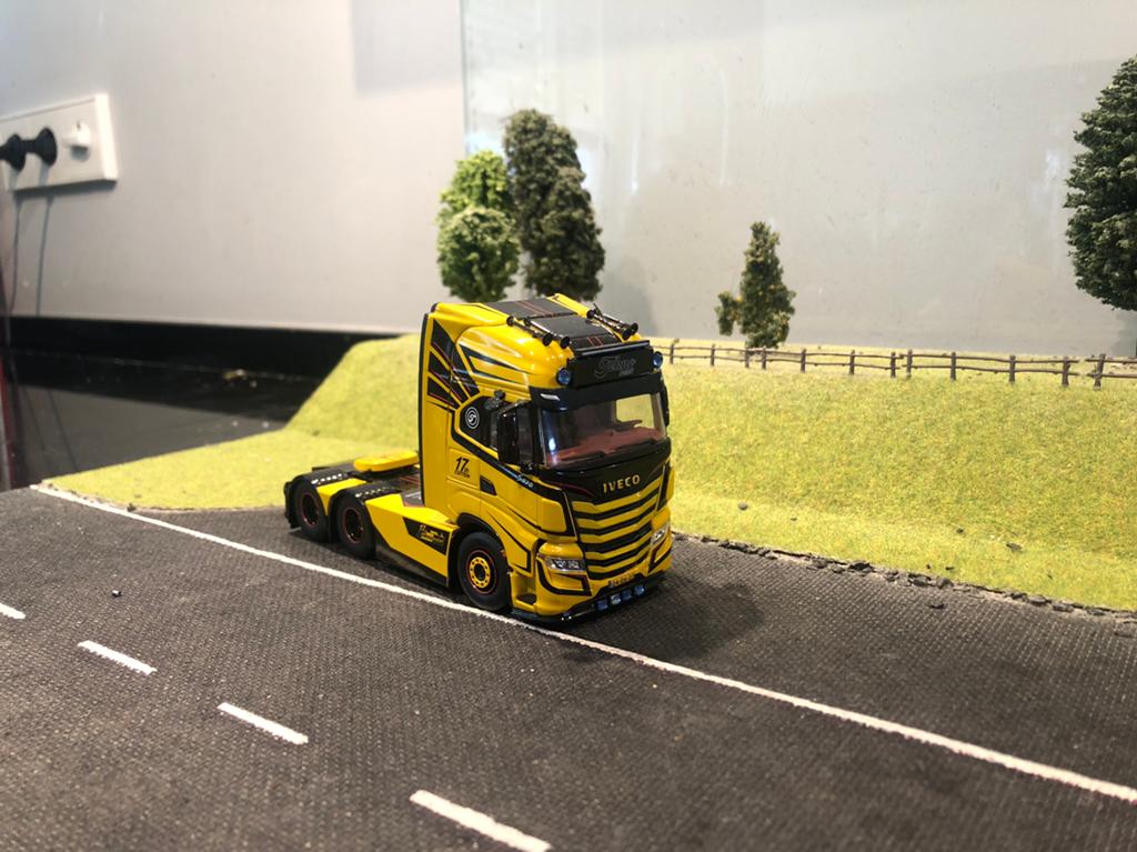 Iveco Stralis trekker van Tekno Event, Ophalen of Verzenden, Zo goed als nieuw, Bus of Vrachtwagen, Tekno