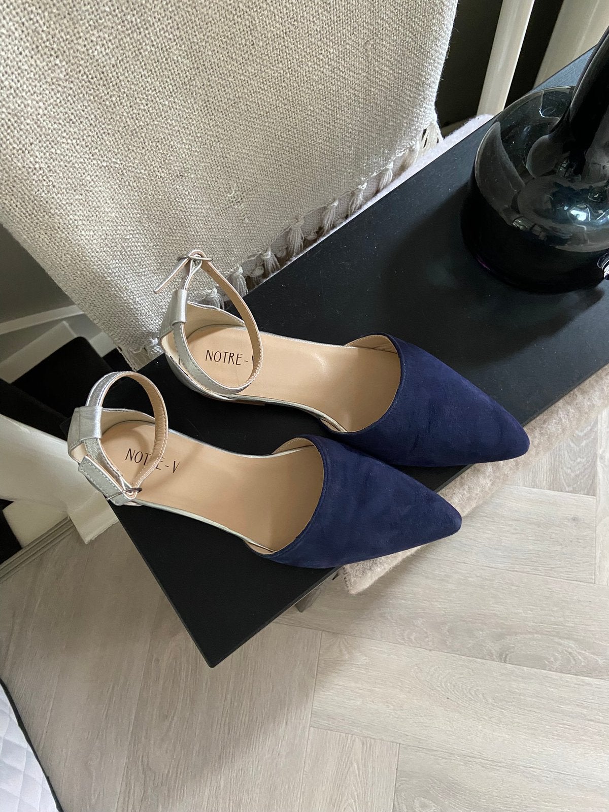 Schoenen van Notre-V - mt 39 - donkerblauw met zilver, Blauw, Zo goed als nieuw, Ballerina's, Ophalen of Verzenden