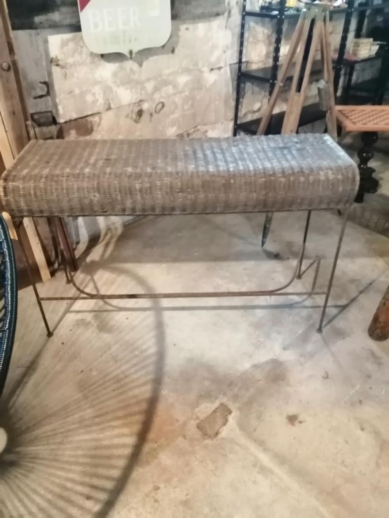 OUDE FRANSE HAL TAFEL METAAL ROTAN RIET PIT RIET 120X73X43CM, Ophalen