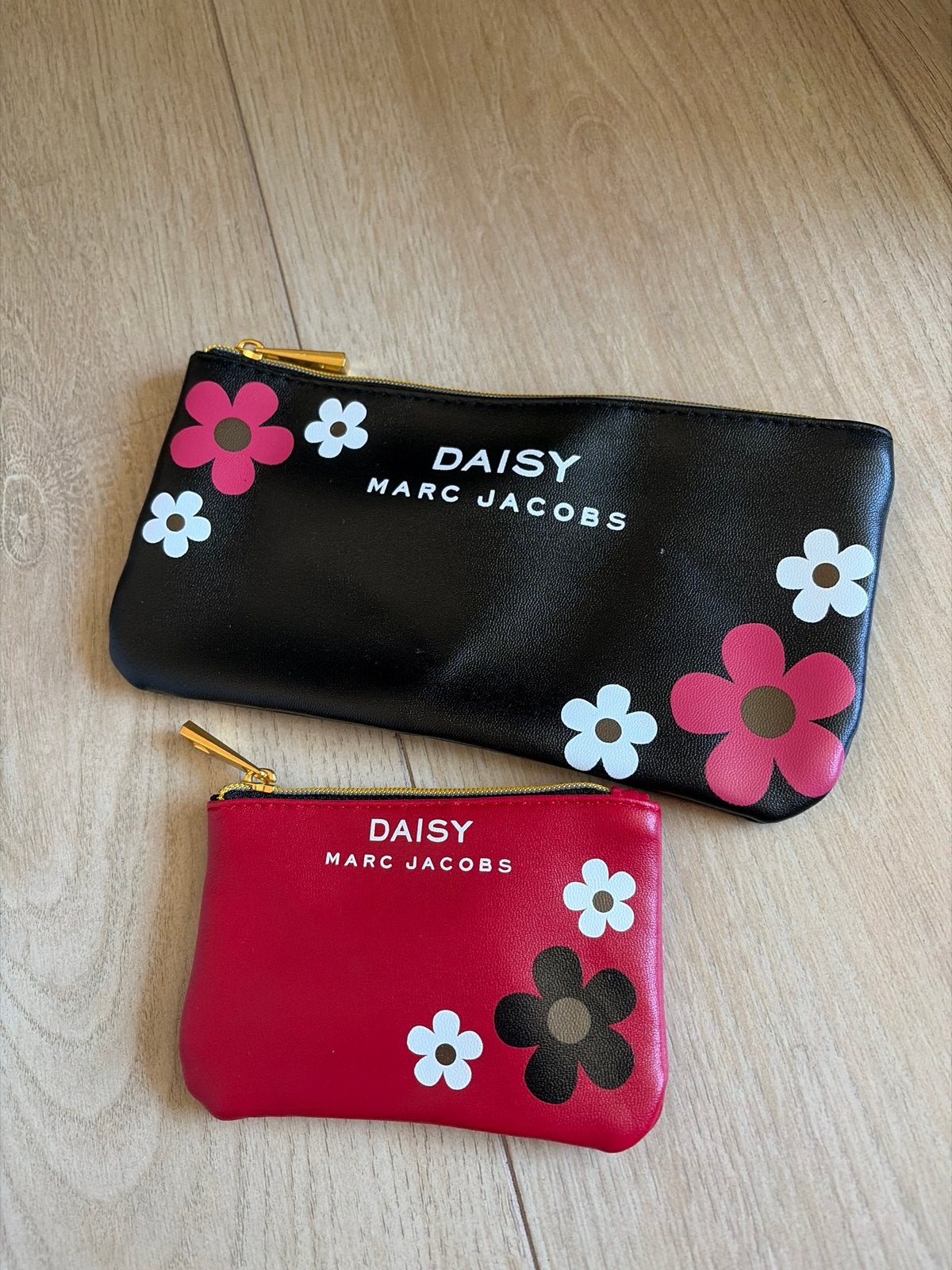 Marc Jacobs Daisy make-up tasjes / portemonnees - Nieuw, Verzenden, Nieuw, Zwart, Overige merken